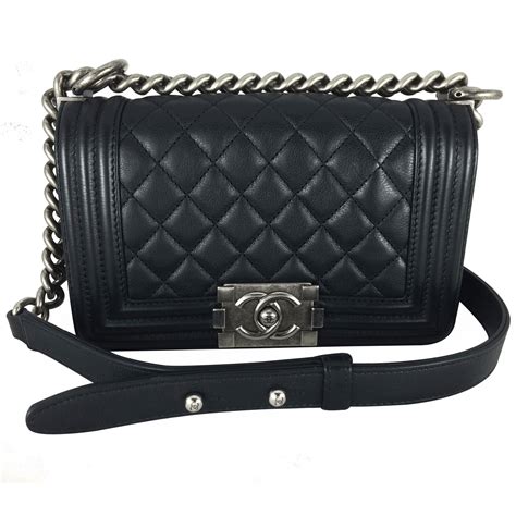 petit sac boy chanel noir|chanel bag review.